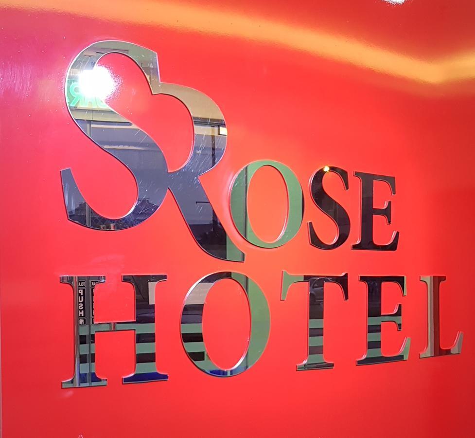 S Rose Hotel Sepang Exteriér fotografie